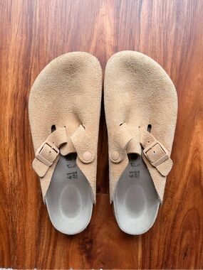 Birkenstock Boston Suede Leather Clogs - Sandcastle